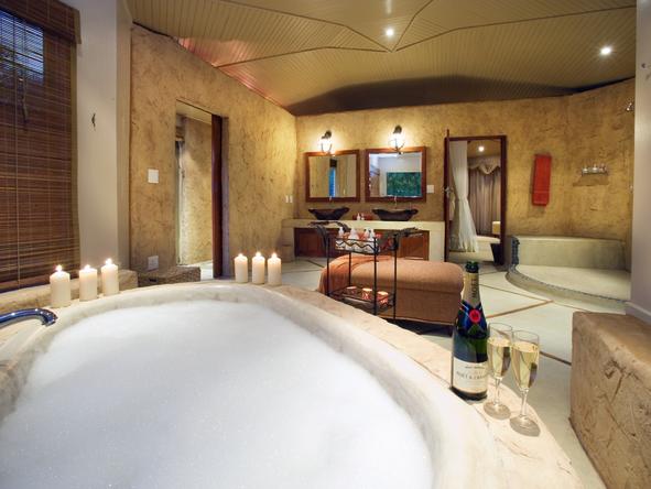 Ntwala Island Lodge - bathroom